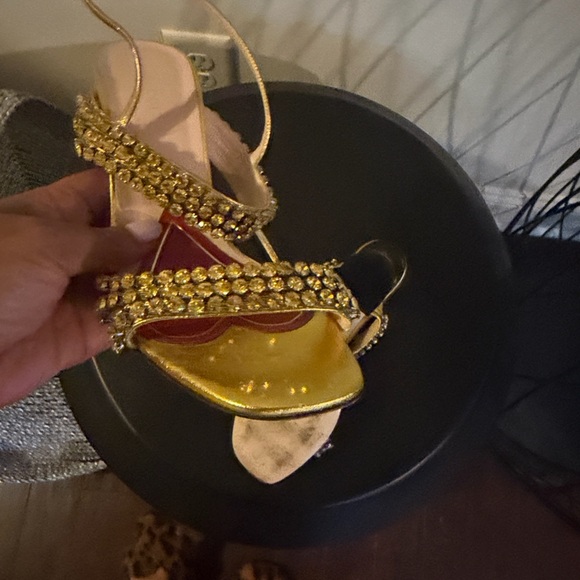 Gucci Women's Gold Embellished Heels - Picture 7 of 13